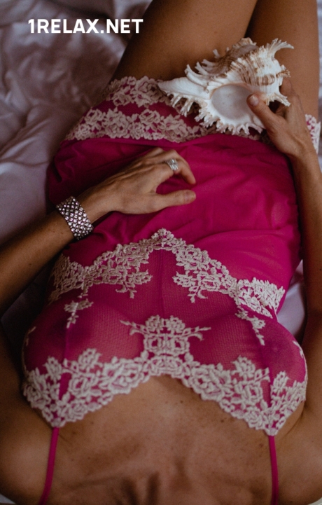 Девушка массажистка Лилия, салон Лилия фото №2