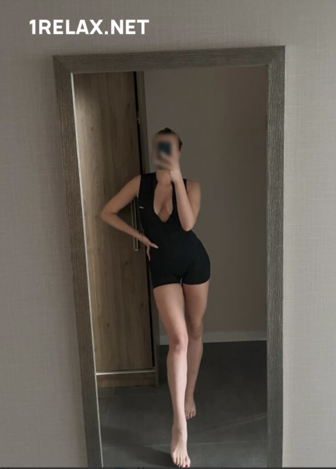 Девушка массажистка Юлия , салон Мира  фото №1