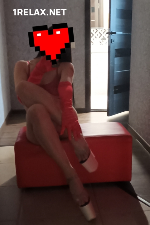 Девушка массажистка Юля, салон Юля фото №3